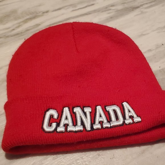 Canada touque - Picture 1 of 1